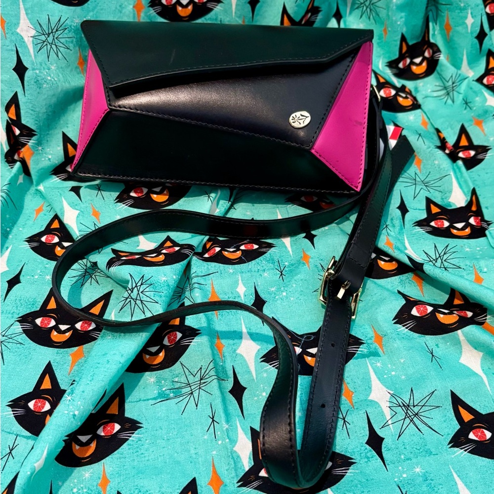 NWT  Isadora Made in Italy leather